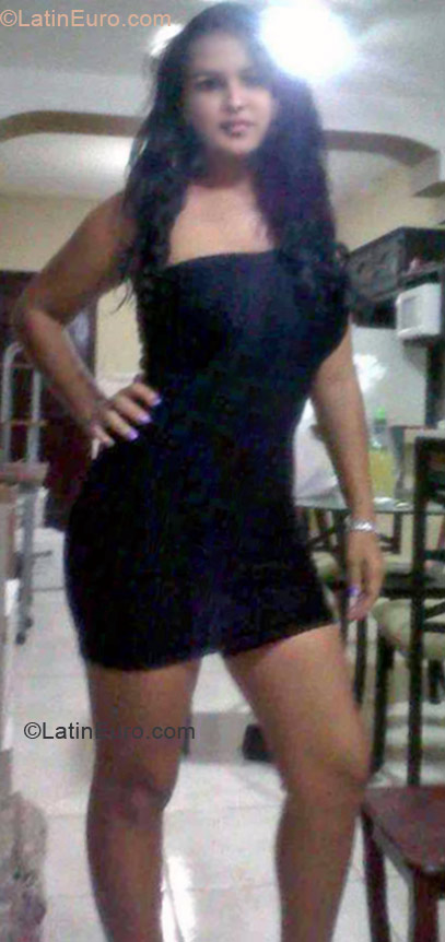 Date this young Honduras girl Dalila from San Pedro Sula HN1378