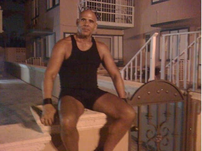 Date this sensual United States man Ruben from Hollywood US13333
