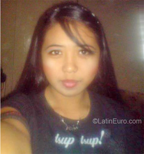 Date this attractive Philippines girl Mabelle from Manila PH503
