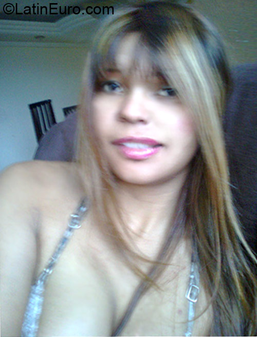 Date this exotic Brazil girl Lilian from Sao Paulo BR7055