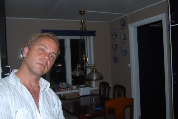 Date this tall Sweden man Conny from Kristianstad SE175