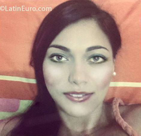 Date this stunning Colombia girl Catalina from Ibague CO13261