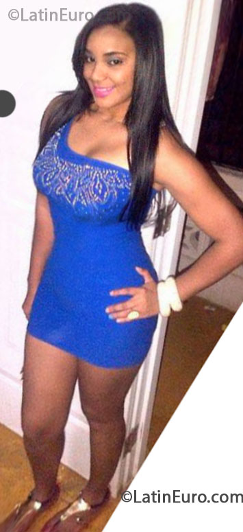 Date this good-looking Dominican Republic girl Leydy from Santiago DO16297