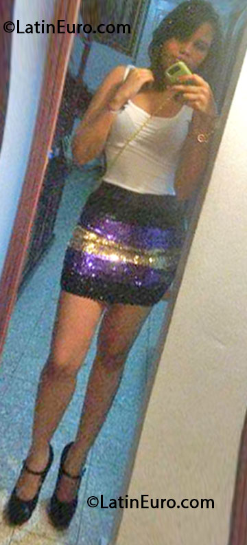 Date this tall Dominican Republic girl Betaida from Santo Domingo DO16306
