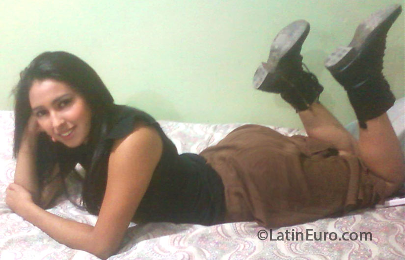 Date this passionate Honduras girl Emy from San Pedro Sula HN866