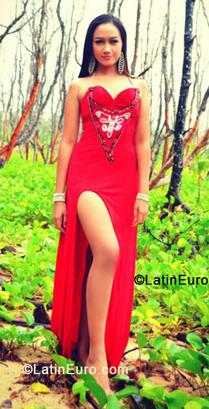 Date this exotic Philippines girl Hazyli from Labason PH591