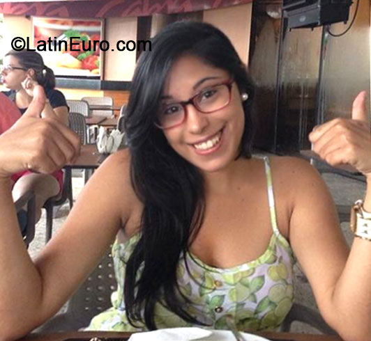 Date this passionate Brazil girl Grasielle from Recife BR8396