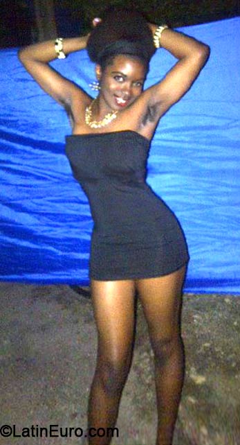 Date this lovely Jamaica girl Shaunti from Kingston JM1548