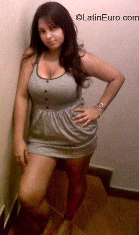Date this athletic Colombia girl Yulieth from Cali CO14973