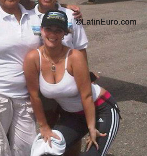 Date this tall Venezuela girl Angela from Caracas VE203