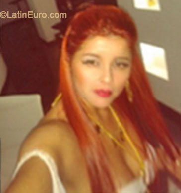 Date this good-looking Colombia girl Erika ruiz from Medellin CO16227