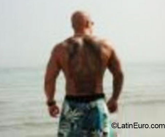 Date this charming Germany man Nick from Hamburg DE354