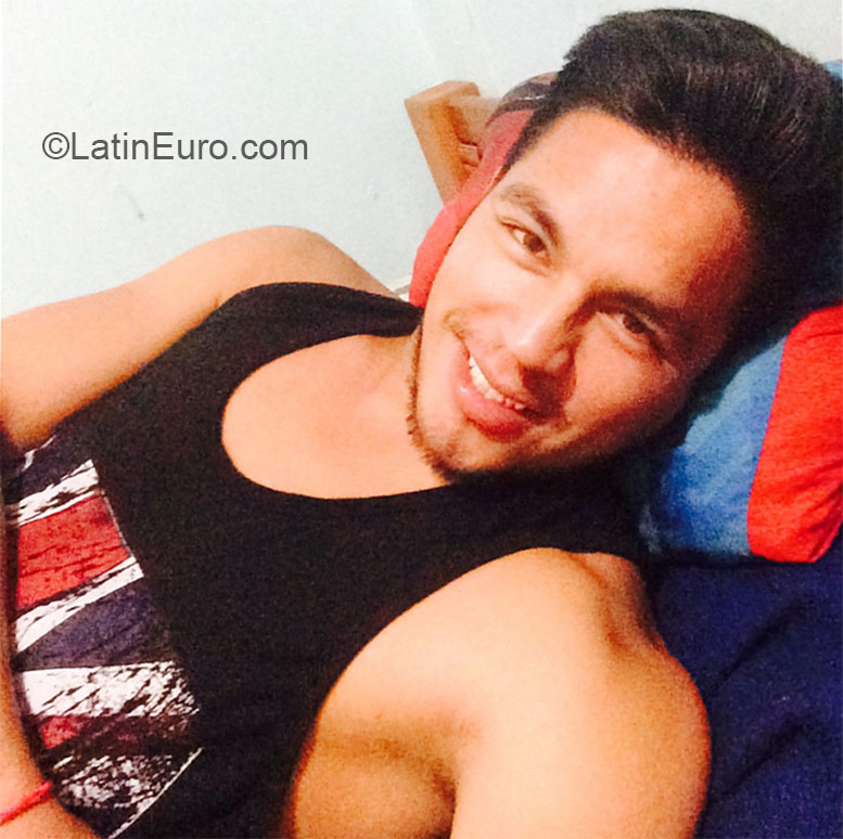 Date this hot Mexico man Julio cesar from Durango MX1359