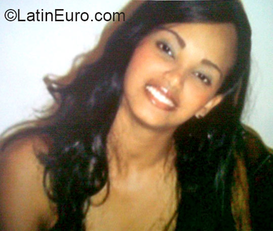 Date this foxy Spain girl Sobeida from Madrid ES308