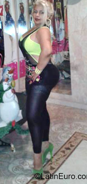 Date this cute Colombia girl Elizabeth from Cali CO17088