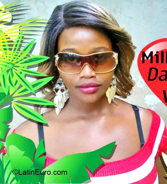 Date this georgeous Jamaica girl Cristol from Kingston JM2113