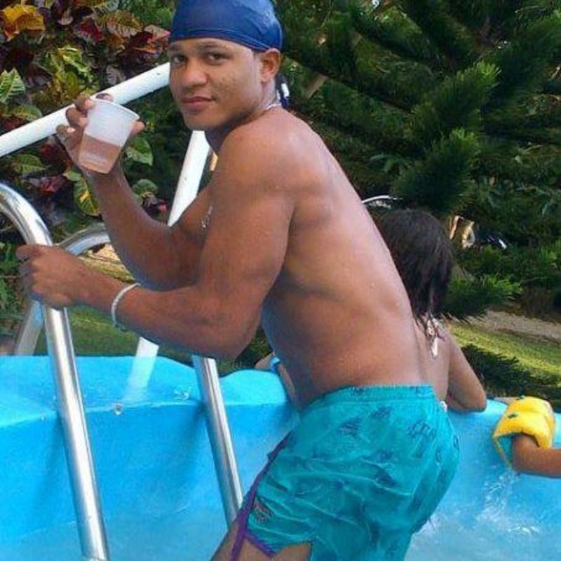 Date this hard body Dominican Republic man Jose elias from Santo Domingo DO22800