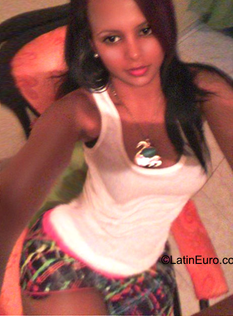 Date this pretty Dominican Republic girl Mildre from Puerto Plata DO22860