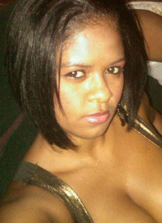 Date this nice looking Dominican Republic girl Yari from Santo Domingo DO23619