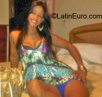 Date this exotic Dominican Republic girl Scarlet from San Pedro De Macoris DO24048