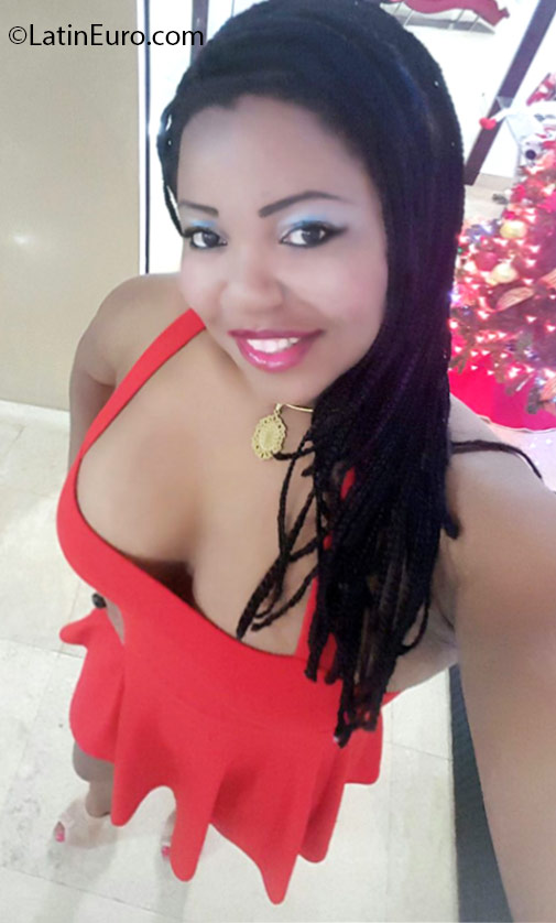 Date this passionate Venezuela girl Angelica from Caracas VE653