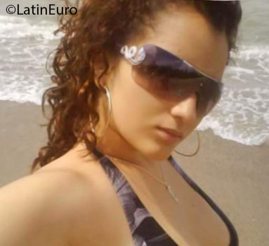 Date this beautiful Dominican Republic girl Elizabeth from La Vega DO25360