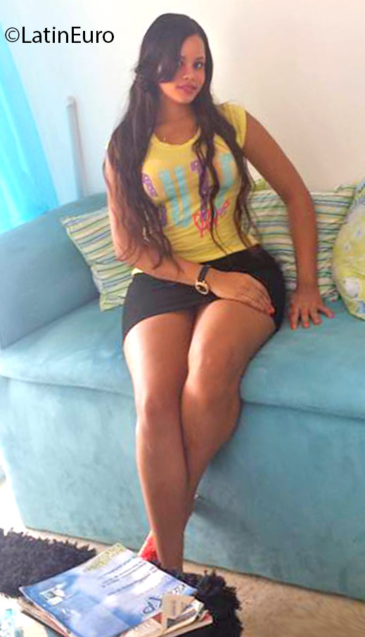 Date this gorgeous Dominican Republic girl Brenda from Puerto Plata DO25793