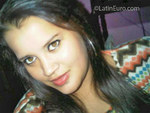 good-looking Honduras girl Maylen from San Pedro Sula HN2193