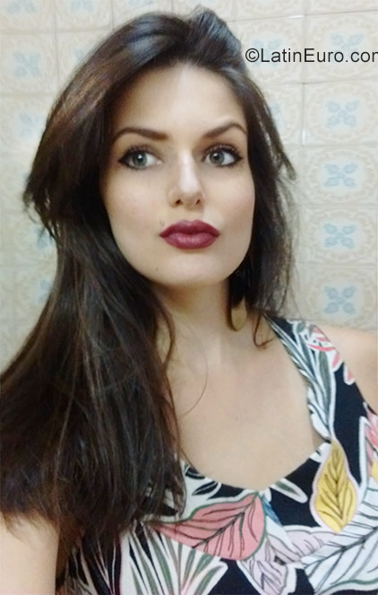 Date this beautiful Brazil girl Caroline from Campinas BR9923