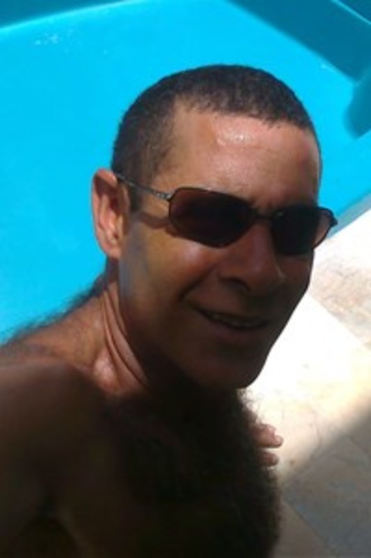 Date this athletic Brazil man Saulo from Governador Valadares BR10061