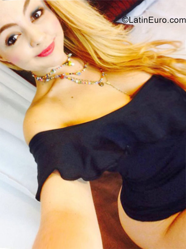 Date this fun Colombia girl Camila from Medellin CO22923