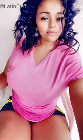 Date this charming Honduras girl Yissel from San Pedro Sula HN2545