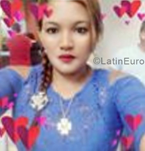 Date this lovely Honduras girl Selene from Puerto Cortes HN2552