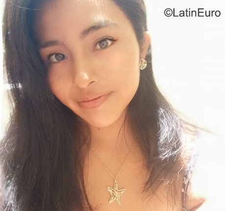 Date this attractive Peru girl LISBETH from Arequipa PE2006