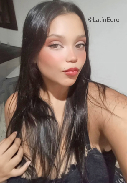 Date this gorgeous Colombia girl Angie from Barranquilla CO31841