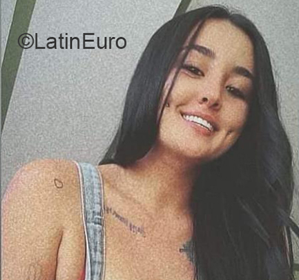 Date this funny Colombia girl Laura from Pereira CO31867