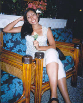 Date this pretty Panama girl Claudia from  N3710