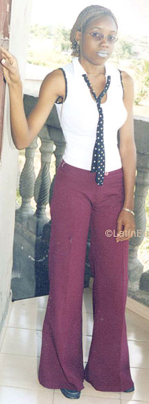 Date this happy Cameroon girl Daniele from Douala A9760