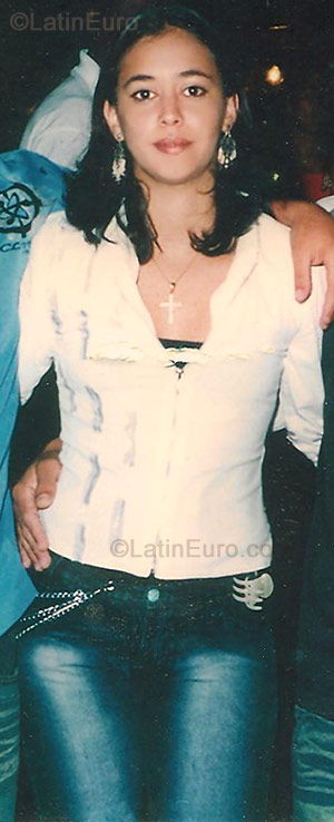 Date this passionate Brazil girl B-266 from Aracaju B-266