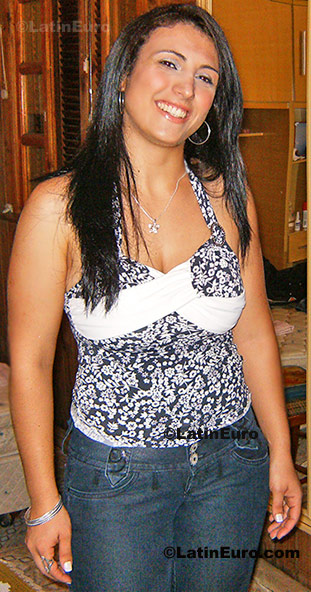 Date this sensual Brazil girl Cristiane from  B-274