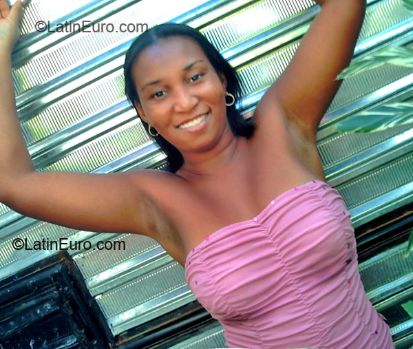 Date this lovely Brazil girl Ivone from  B-279