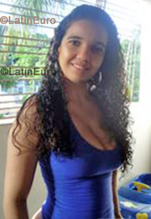 Date this voluptuous Brazil girl Juliana from Olinda B-70