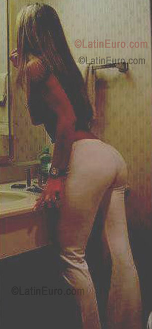 Date this stunning Brazil girl Natany from Goiania B-74