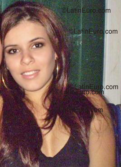 Date this attractive Brazil girl Juliana from Goiatuba B1089