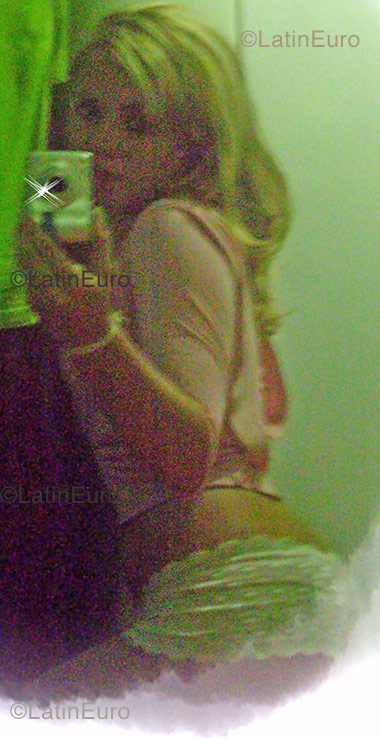 Date this gorgeous Brazil girl Damiana from Concordia B1166