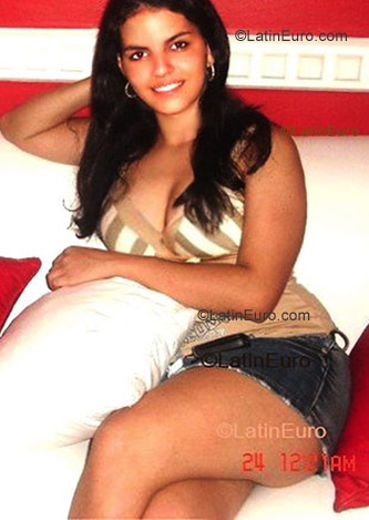 Date this gorgeous Brazil girl Daniela from Teresina B1176