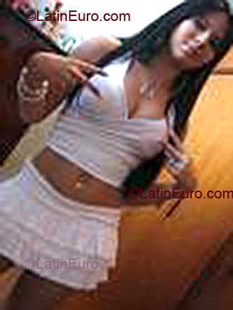 Date this gorgeous Brazil girl Ligia from Sao Paulo B1865