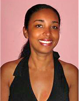 Date this charming Brazil girl Roberta from Salvador B1996