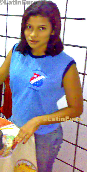 Date this good-looking Brazil girl Eliete from Ilheus B239