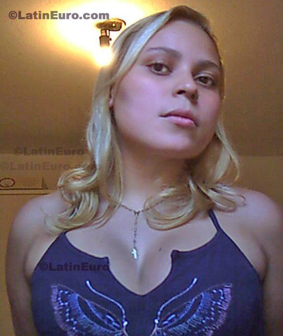 Date this exotic Brazil girl Debora from Sao Paulo B313